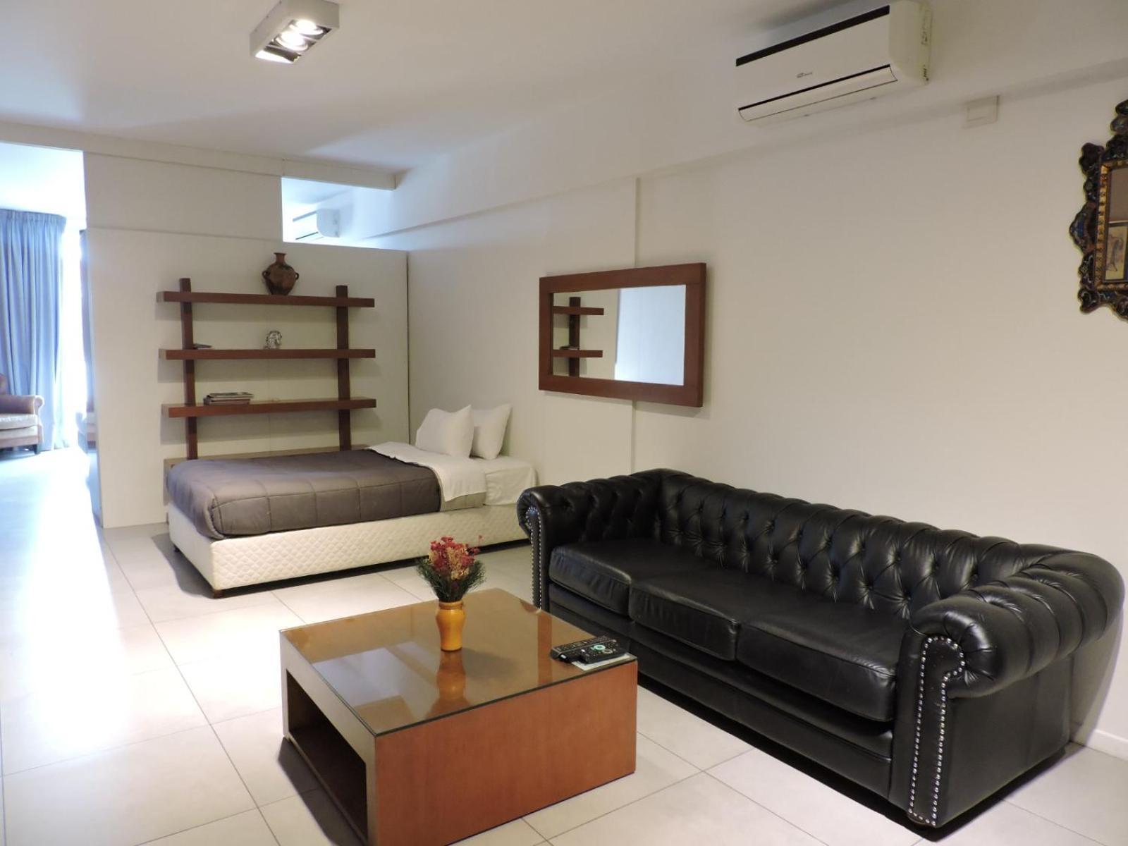 Rivadavia Apartment *